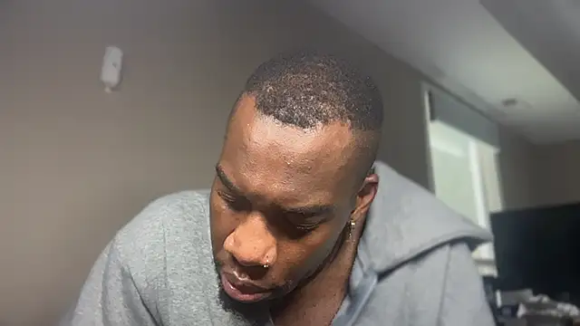 Phatbootyndik's Webcam Show