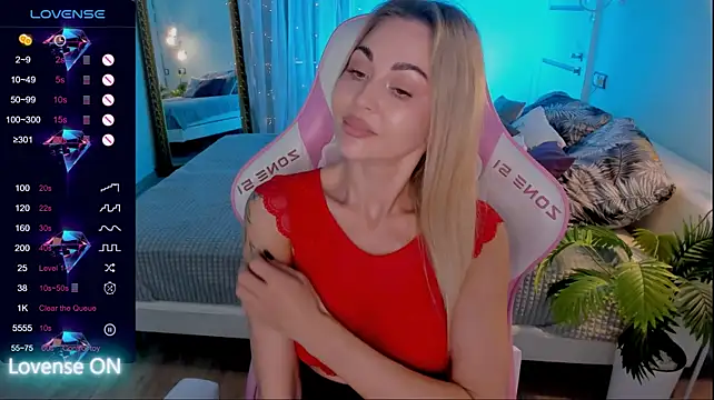 Živý XXX chat AdeleRoberts