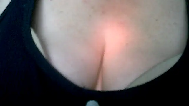 atesliolgun লাইভ XXX চ্যাট