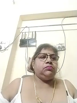 bigbum68 Show in webcam