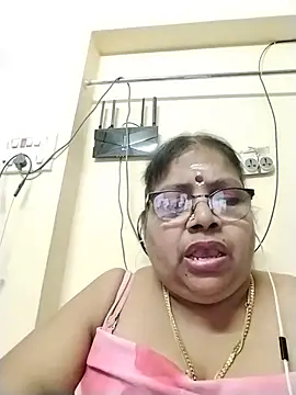 bigbum68's Live Sex Cam Show