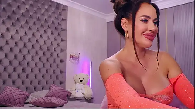 Show modela TianaPosh na web-kameri