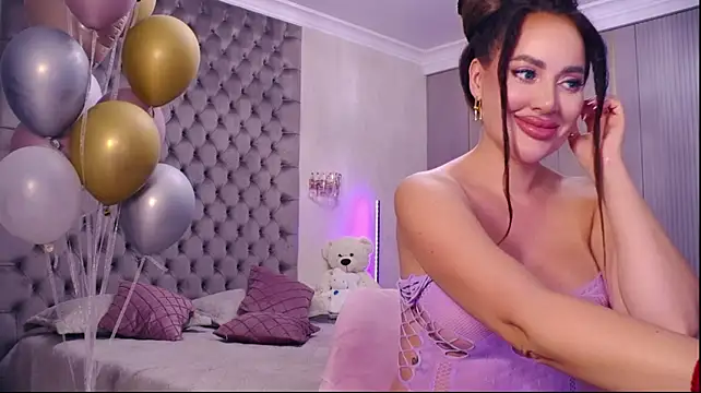TianaPosh 라이브 XXX 채팅