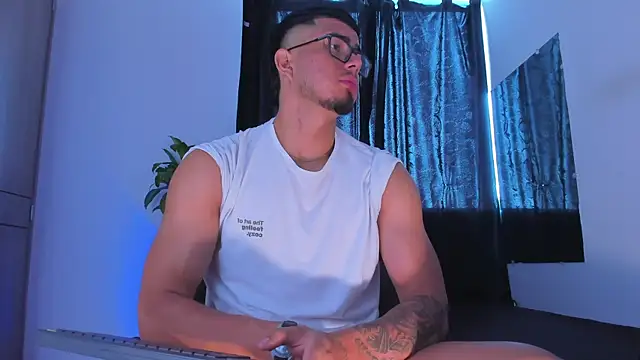thaddeus_king Live XXX-Chat