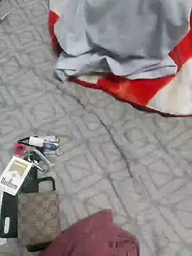 StarringSumac Show in webcam
