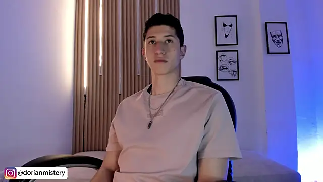 Živý XXX chat Dorianmistery2322_