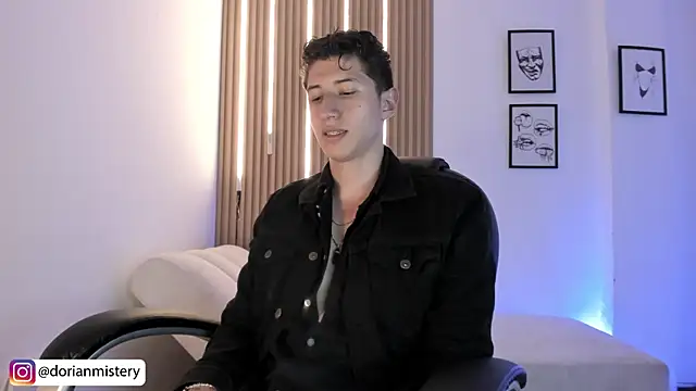 Dorianmistery2322_ élő XXX-chatje