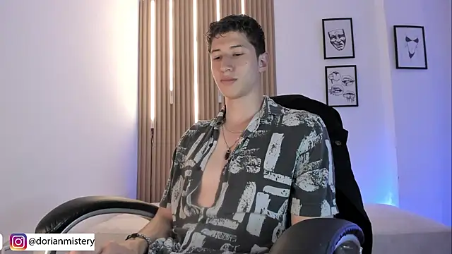 XXX chat uživo modela Dorianmistery2322_