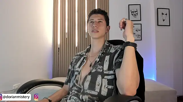 Dorianmistery2322_ webcam show