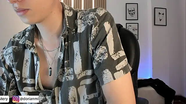 Chat +18 de Dorianmistery2322_ ao vivo