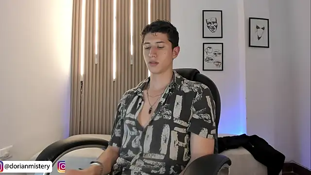 Dorianmistery2322_'s Live XXX Chat