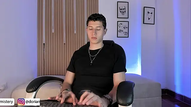 Dorianmistery2322_ 网络视讯表演