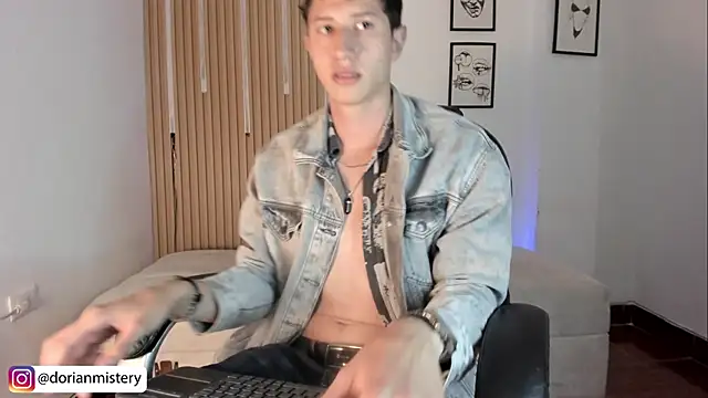 Dorianmistery2322_ 网络视讯表演