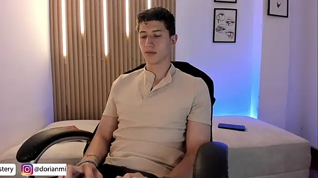 Dorianmistery2322_ Show Webcam