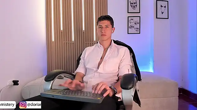 Dorianmistery2322_ 网络视讯表演