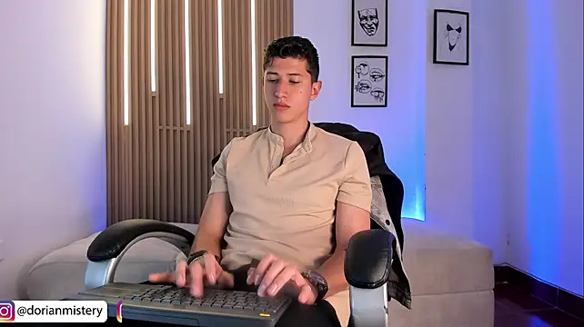 Chatroom XXX en direct de Dorianmistery2322_