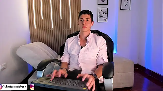 Dorianmistery2322_'s Live XXX Chat