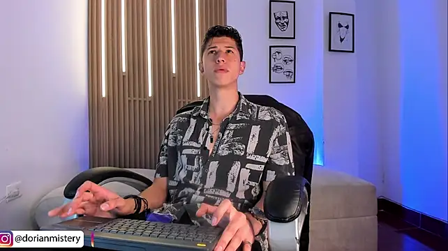 Dorianmistery2322_のライブXXXチャット