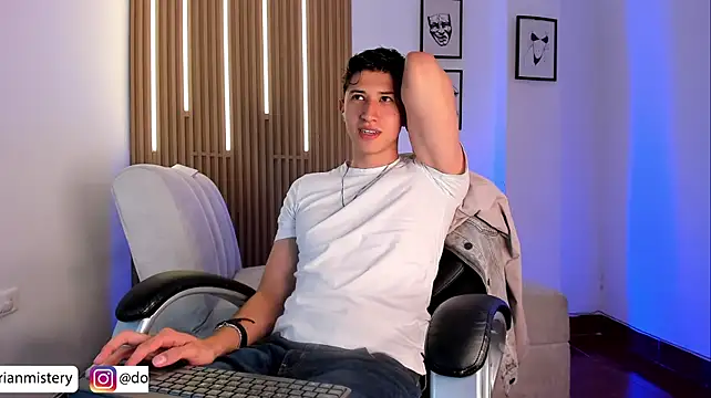 Chat XXX ao vivo de Dorianmistery2322_