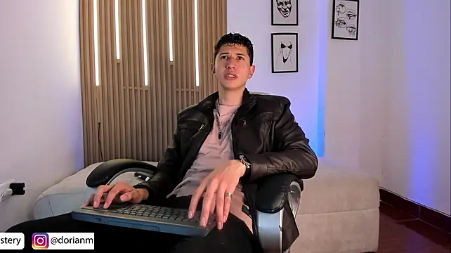 Show de Dorianmistery2322_ na webcam