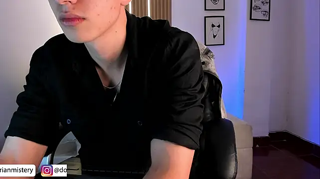 Dorianmistery2322_ Webcam-Show