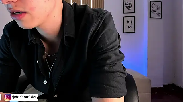 Dorianmistery2322_ Pertunjukan Webcam