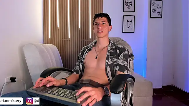 Dorianmistery2322_ Webcam Show