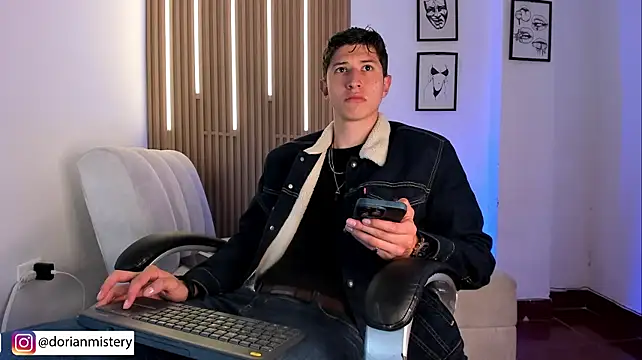 Webkamerová show Dorianmistery2322_