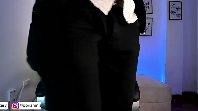 Dorianmistery2322_ Show in webcam