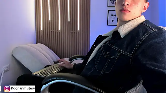 Dorianmistery2322_ webcam show