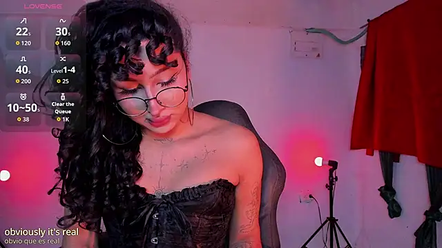 Heka_Prudence Show in webcam