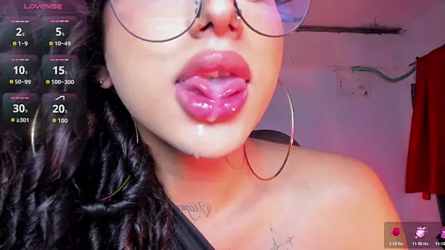 Heka_Prudence Adlı Modelin Web Kamerası Şovu
