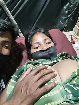 Indiandesicouple155n Webbikameraesitys