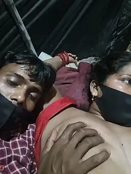 Indiandesicouple155 Adlı Modelin Web Kamerası Şovu