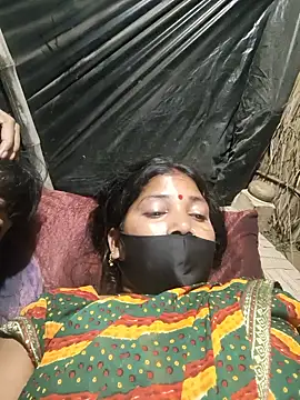 Desi77 webcam show