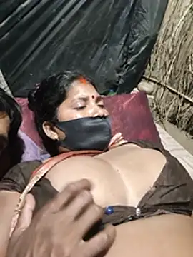 Desi77 – webcam-show