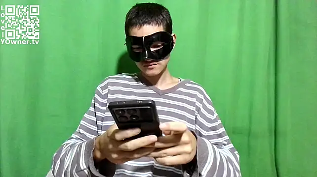 LovelyOwner_com webcam show