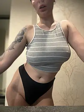 mc-Barbaraa's Webcam Show