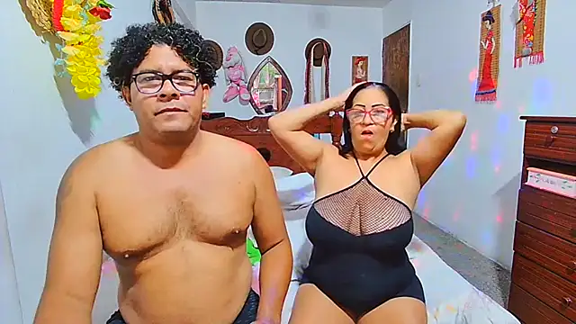 عرض كام rosi_pamela