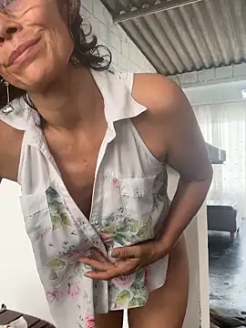 MireyaTorresGu's Live XXX Chat