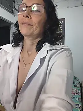 MireyaTorresGu Show in webcam