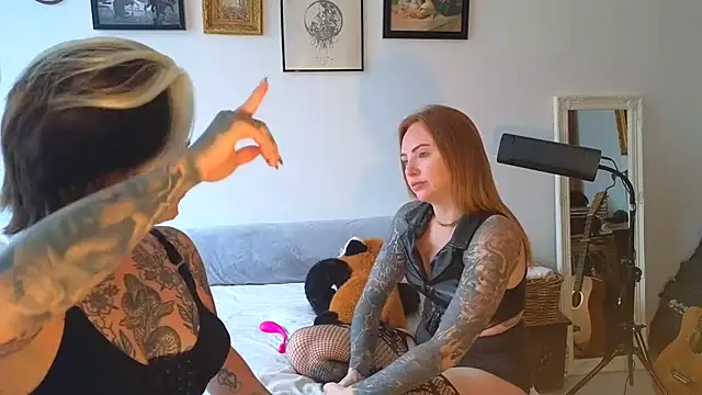 Alexandersonxo Adlı Modelin Web Kamerası Şovu