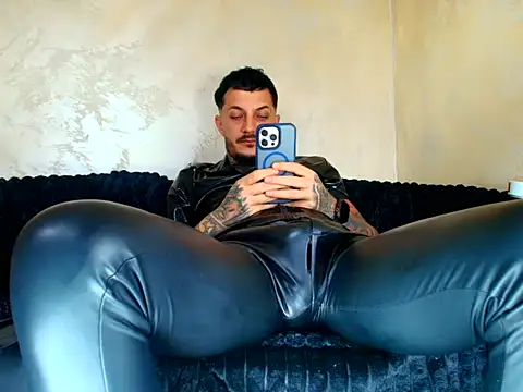 عرض كام MentoXXL