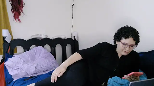 luxandracon23 Webcam Show