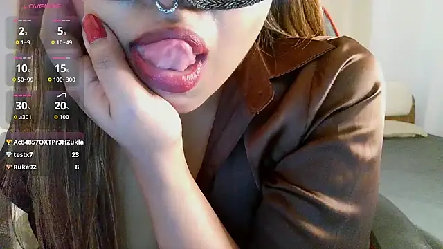Chat XXX en directo de bella_thorne_69