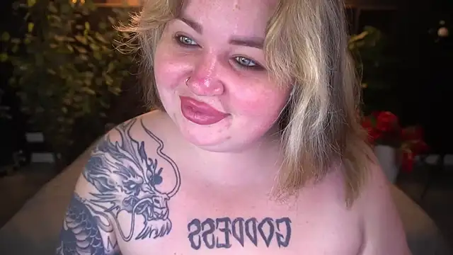 ZaraReignn's Webcam Show