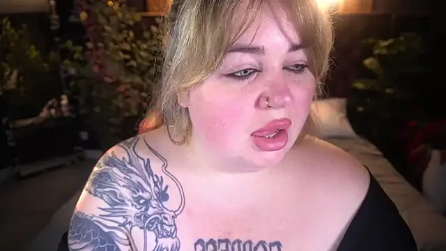 Webkamerová show ZaraReignn