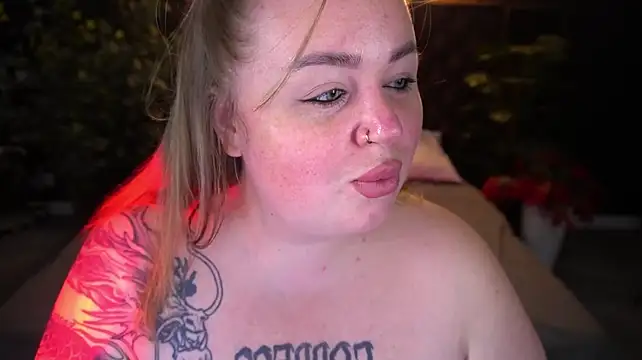 ZaraReignn Webcam show
