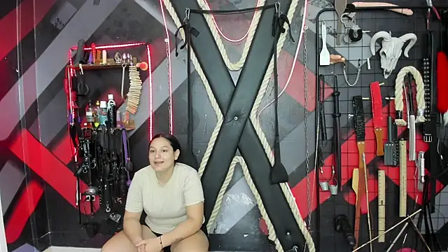 SUBMISSION_BDSM Show Webcam