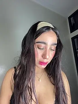צ'אט XXX בשידור חי של Merry_XXX